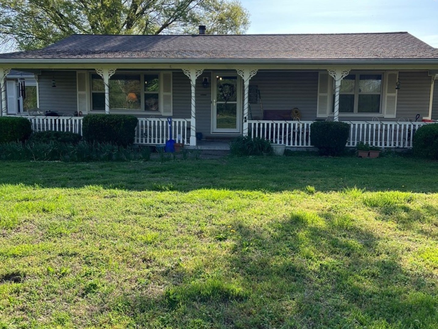 17376 Garrett Road — photo