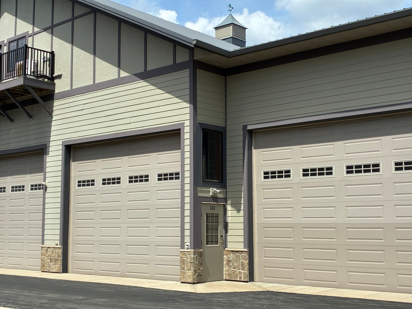 2228 Ferry Road 113 — photo