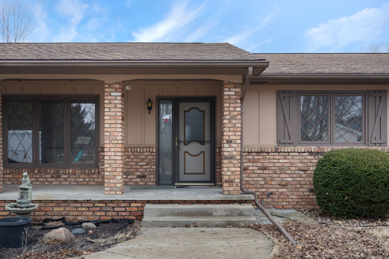 67 Crestview Drive — photo