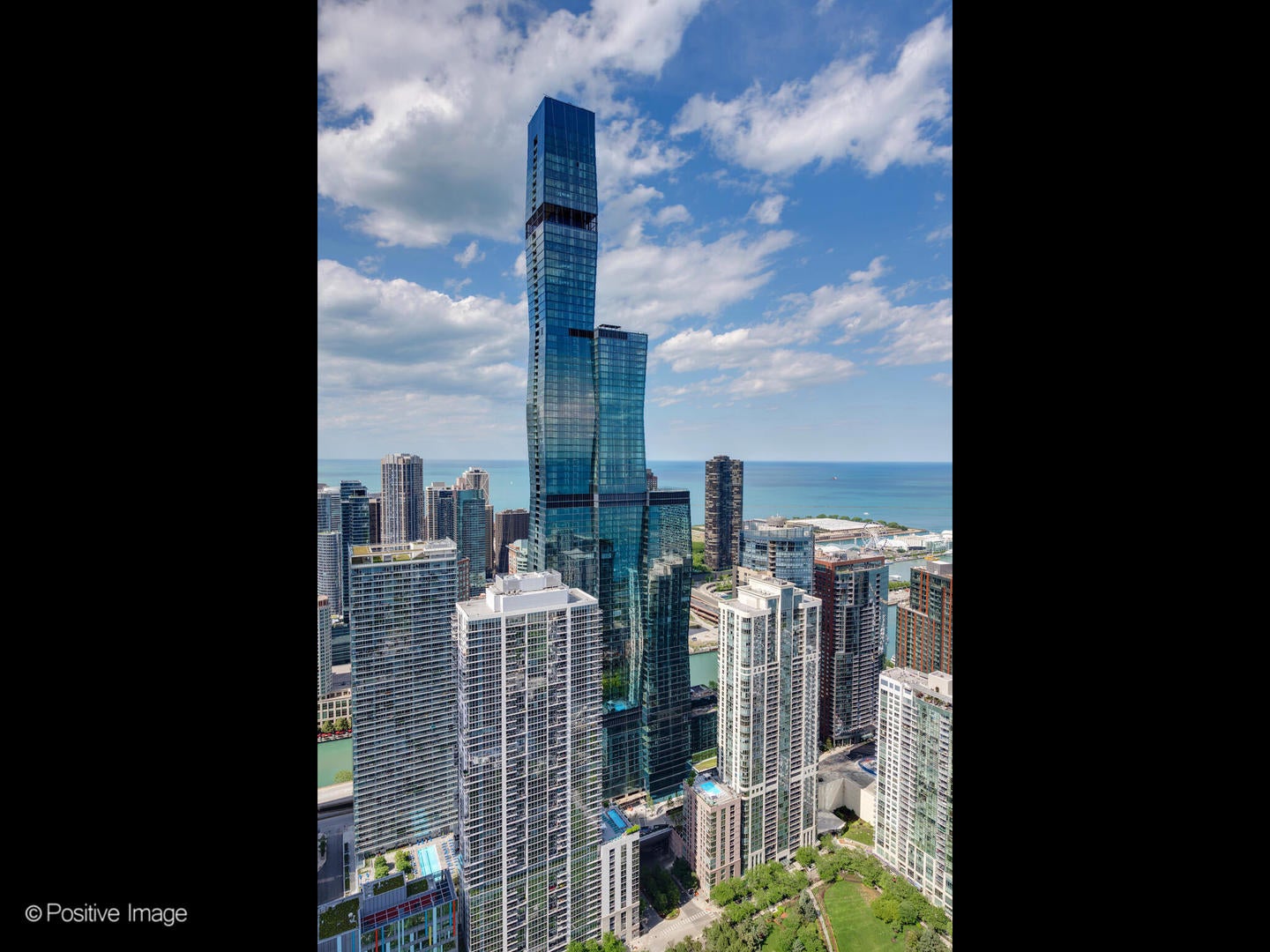 363 E Wacker Drive 7301 — photo