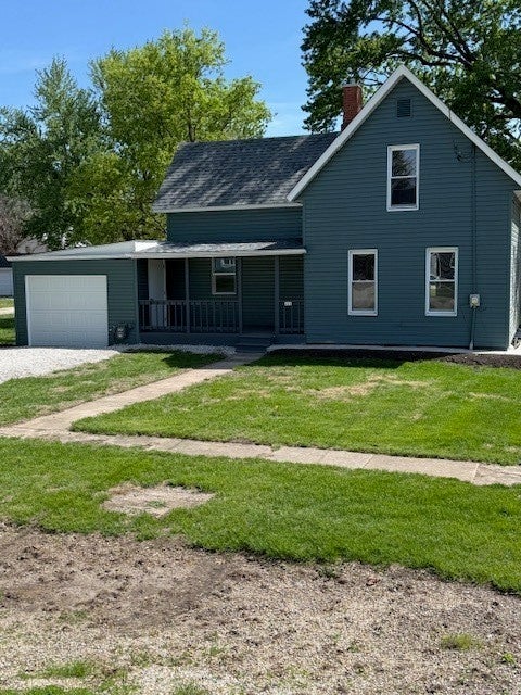 209 E Farnham Street — photo