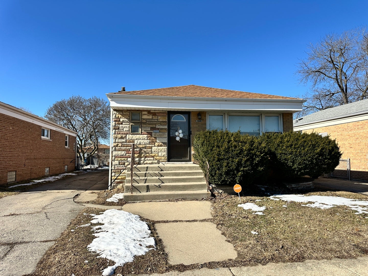 14522 S Marquette Avenue — photo