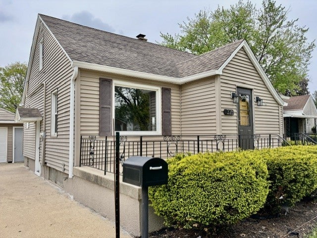 325 W 3rd Street — photo