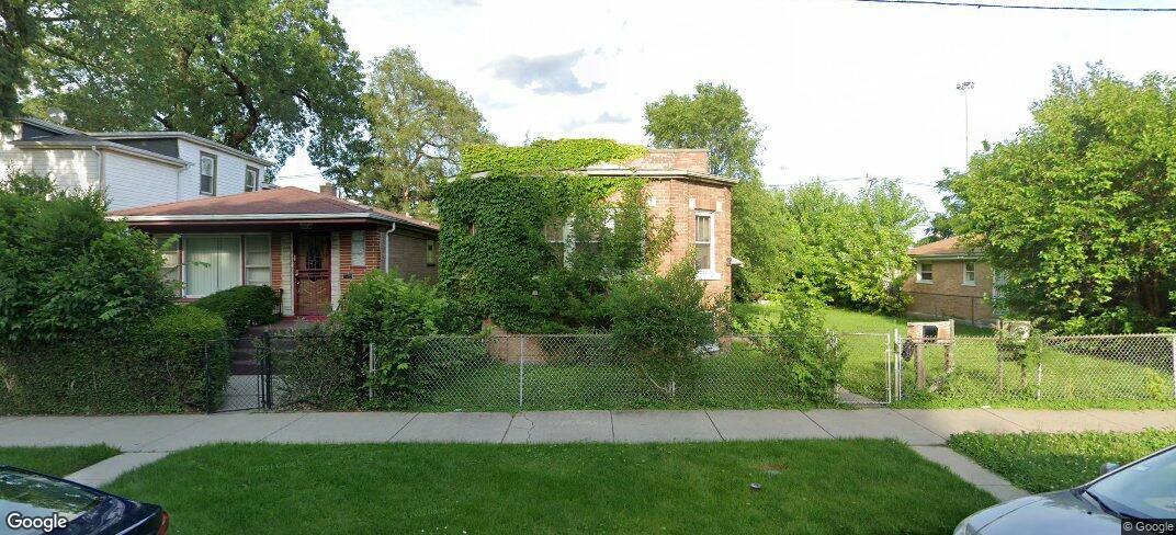 9217 S Perry Avenue — photo
