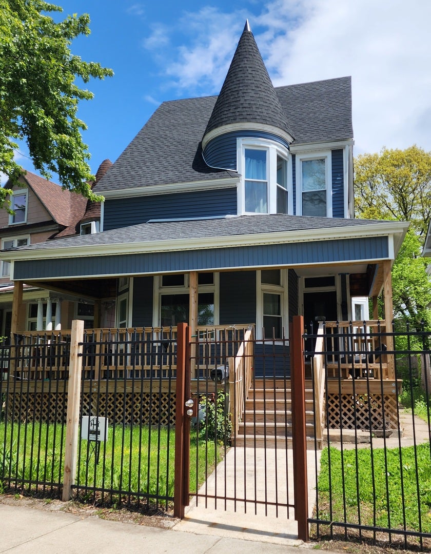 435 W Winneconna Parkway — photo