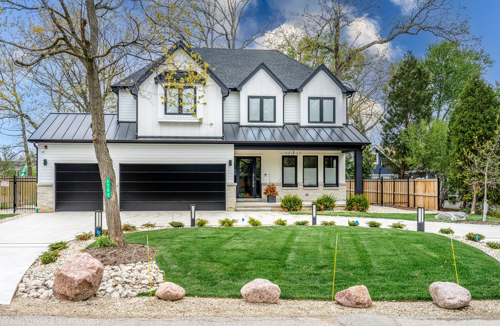 23388 N Birchwood Lane — photo