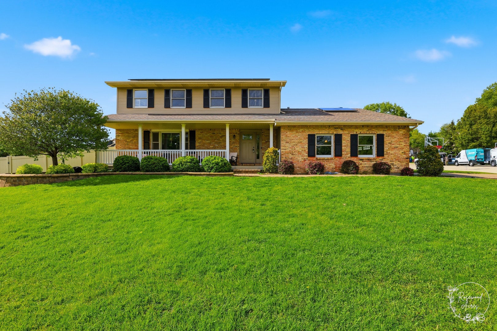 417 N Thames Court — photo