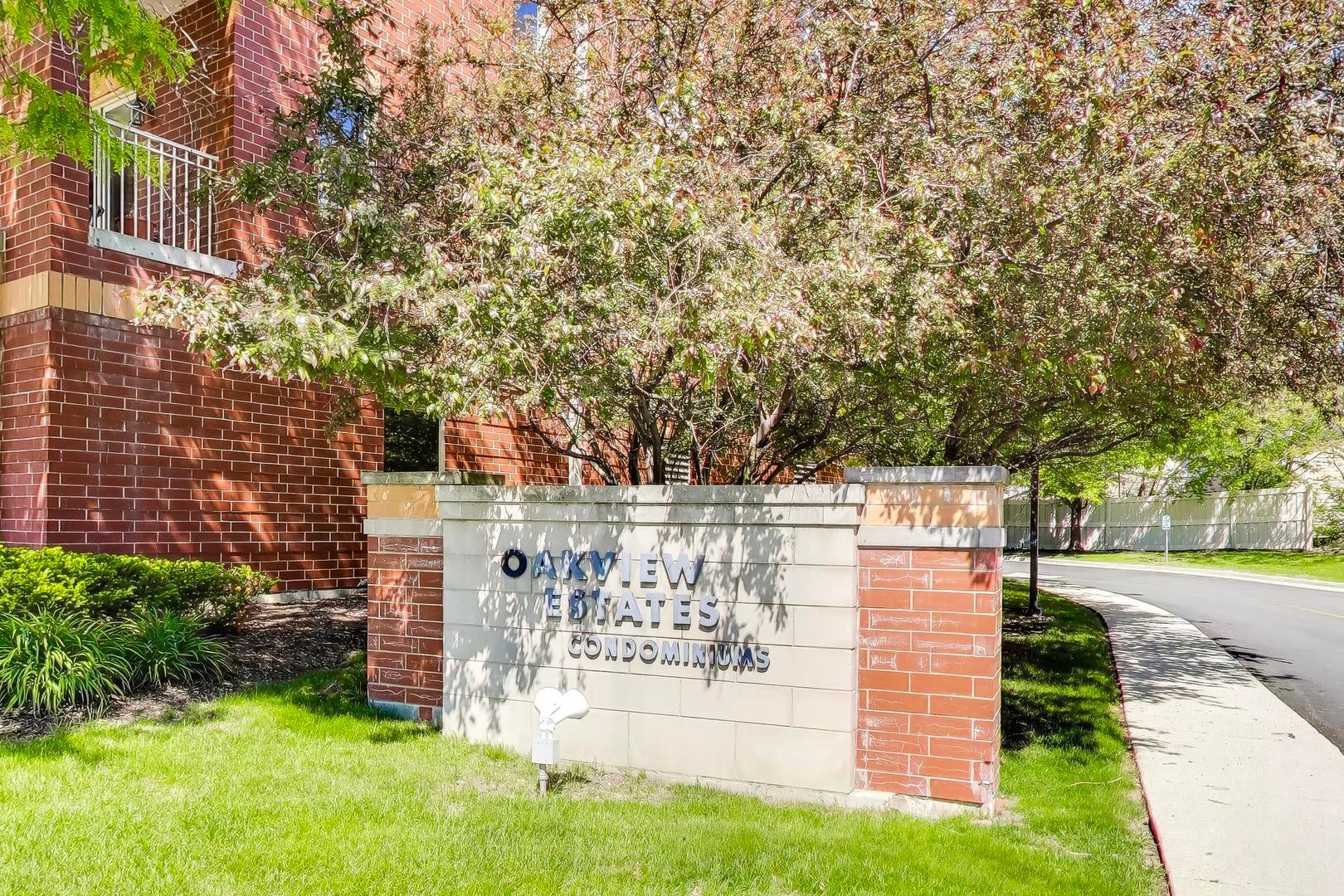 500 E Saint Charles Road 510 — photo