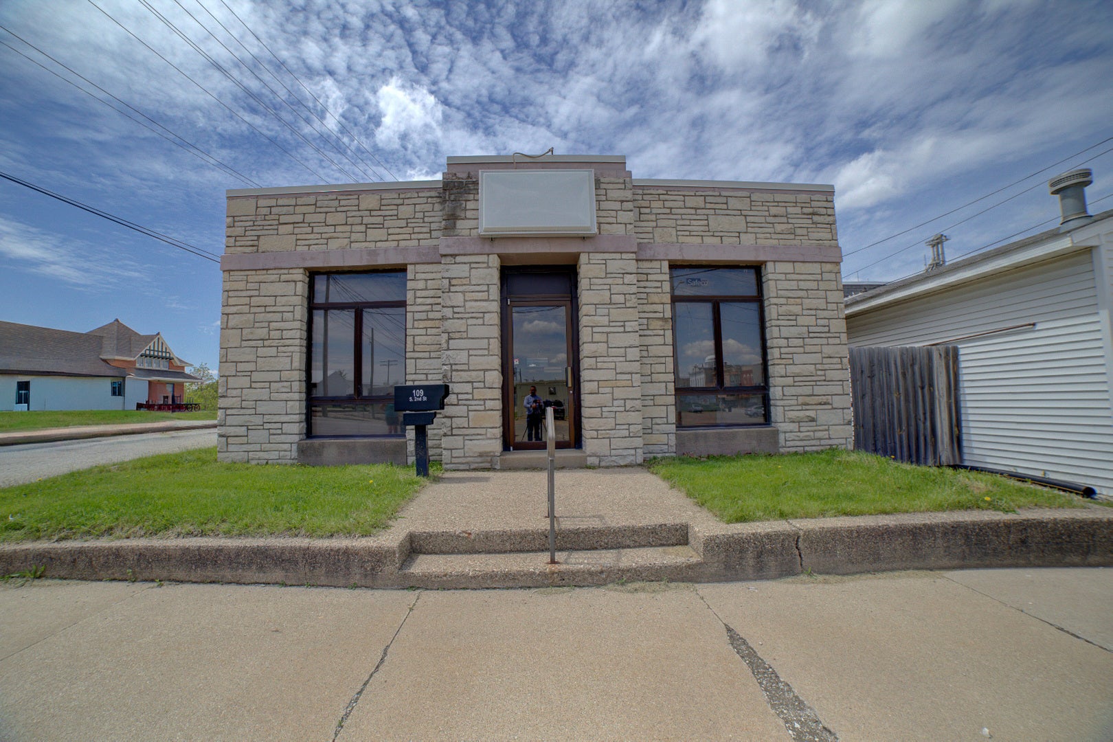 109 S 2nd Street — photo