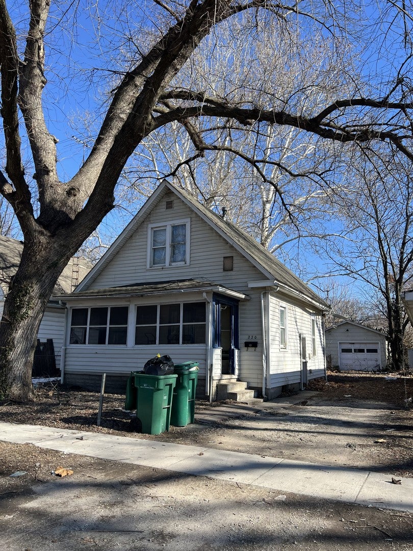 220 S David Street — photo