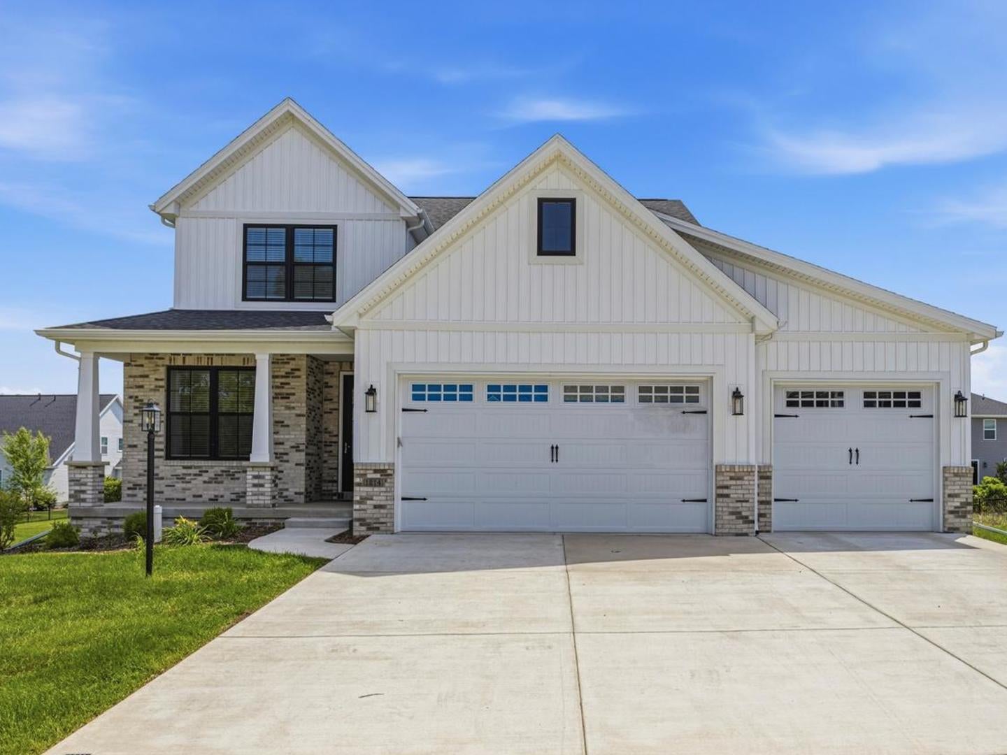 1214 Briarwood Lane — photo