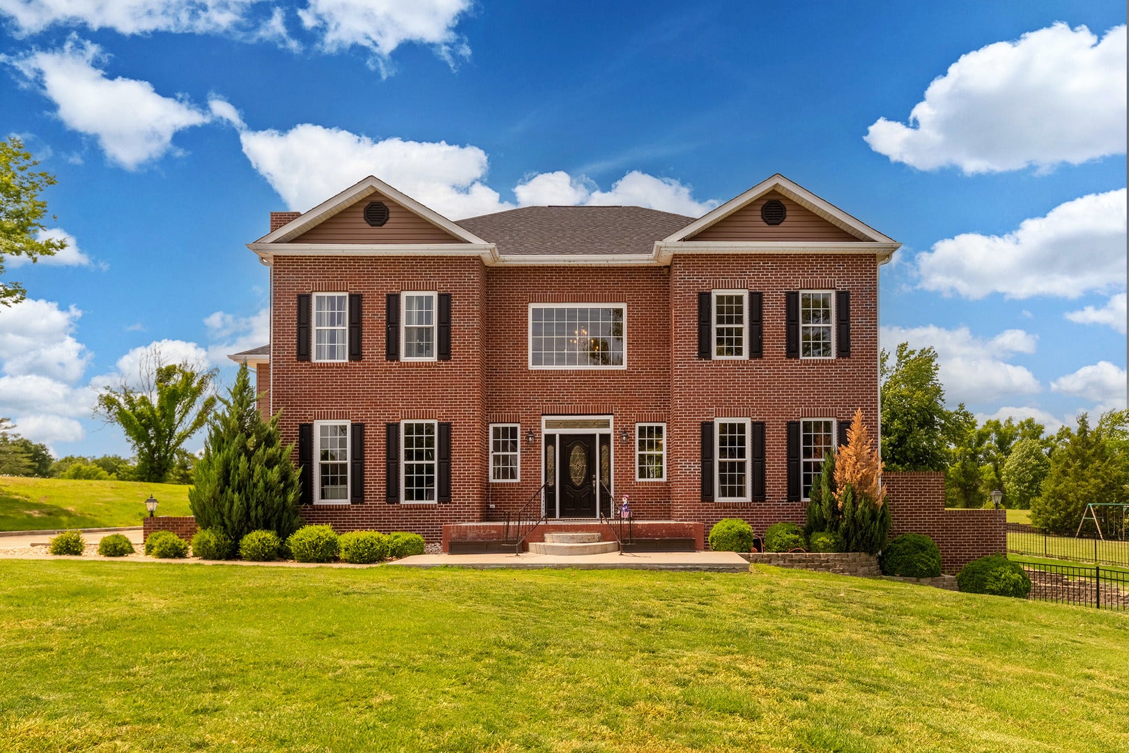 205 Fairway Drive — photo