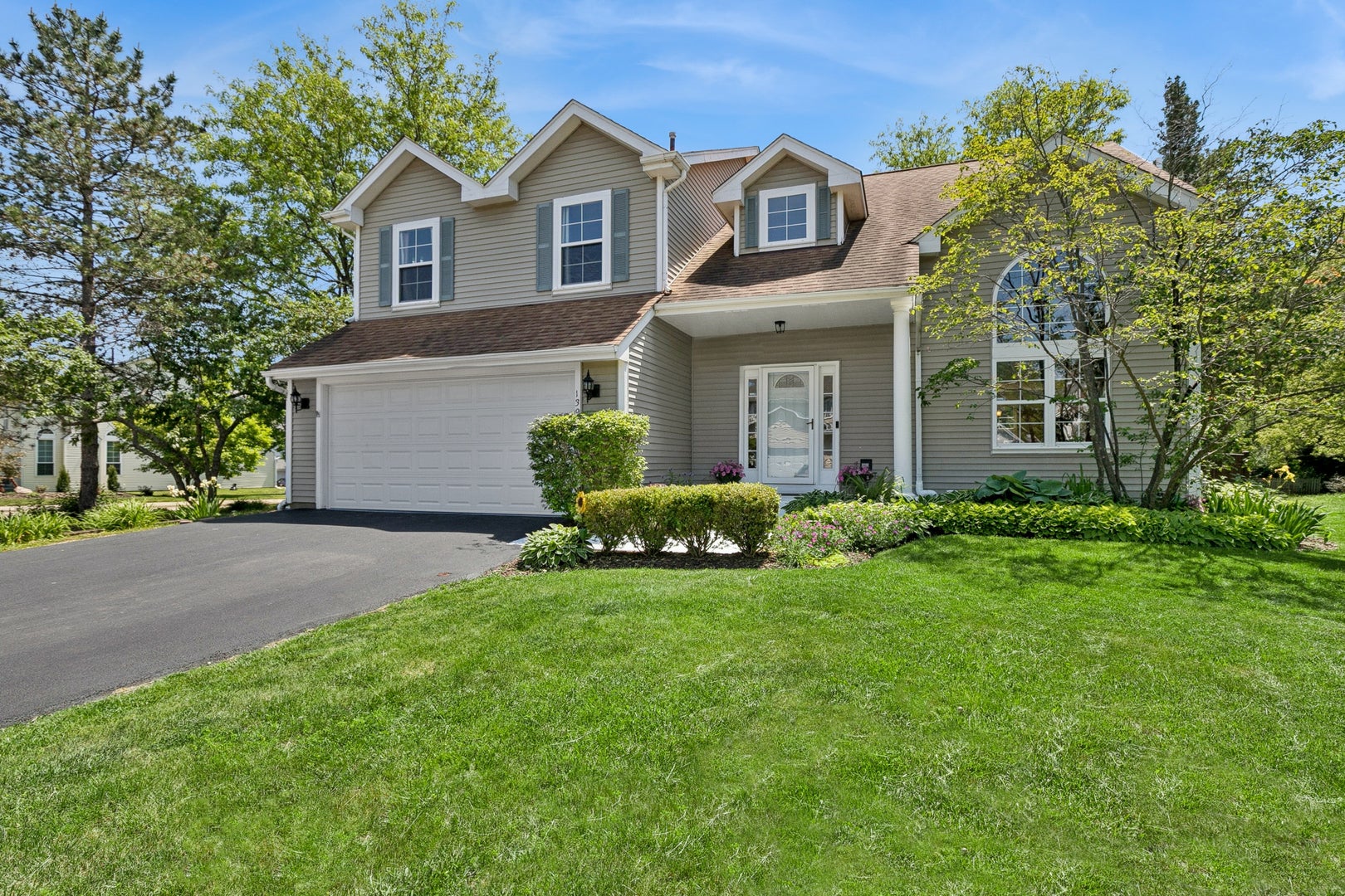 139 N Crooked Lake Lane — photo
