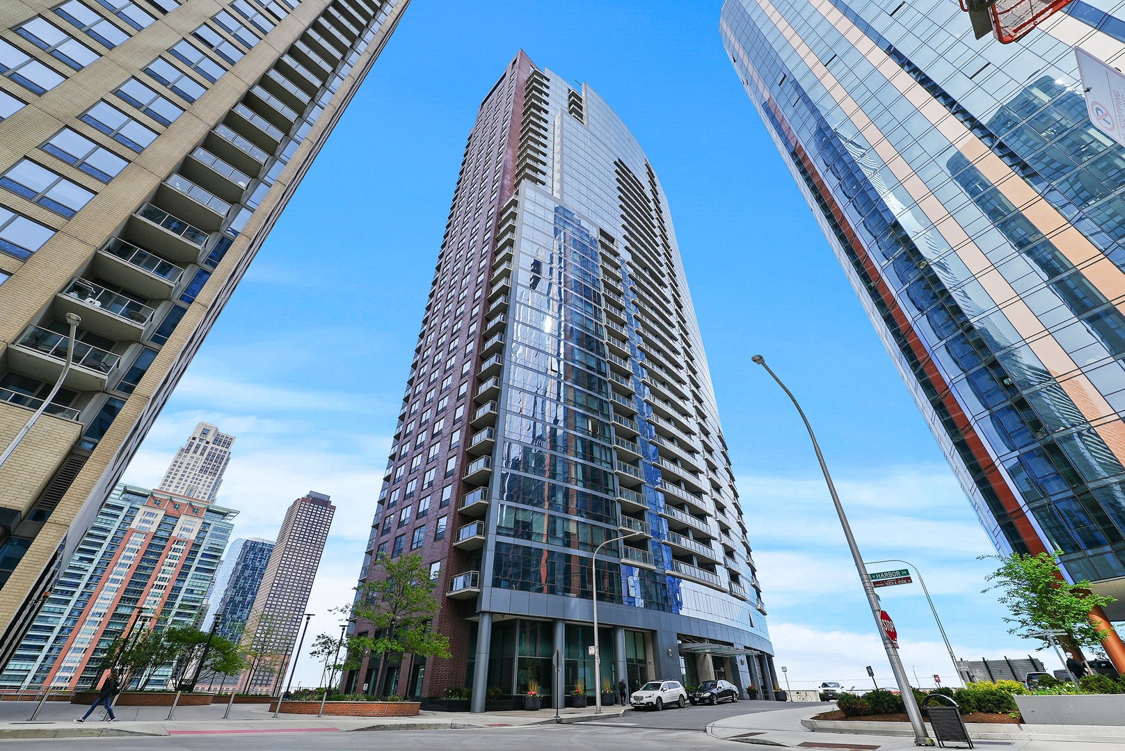 450 E Waterside Drive 1106 — photo