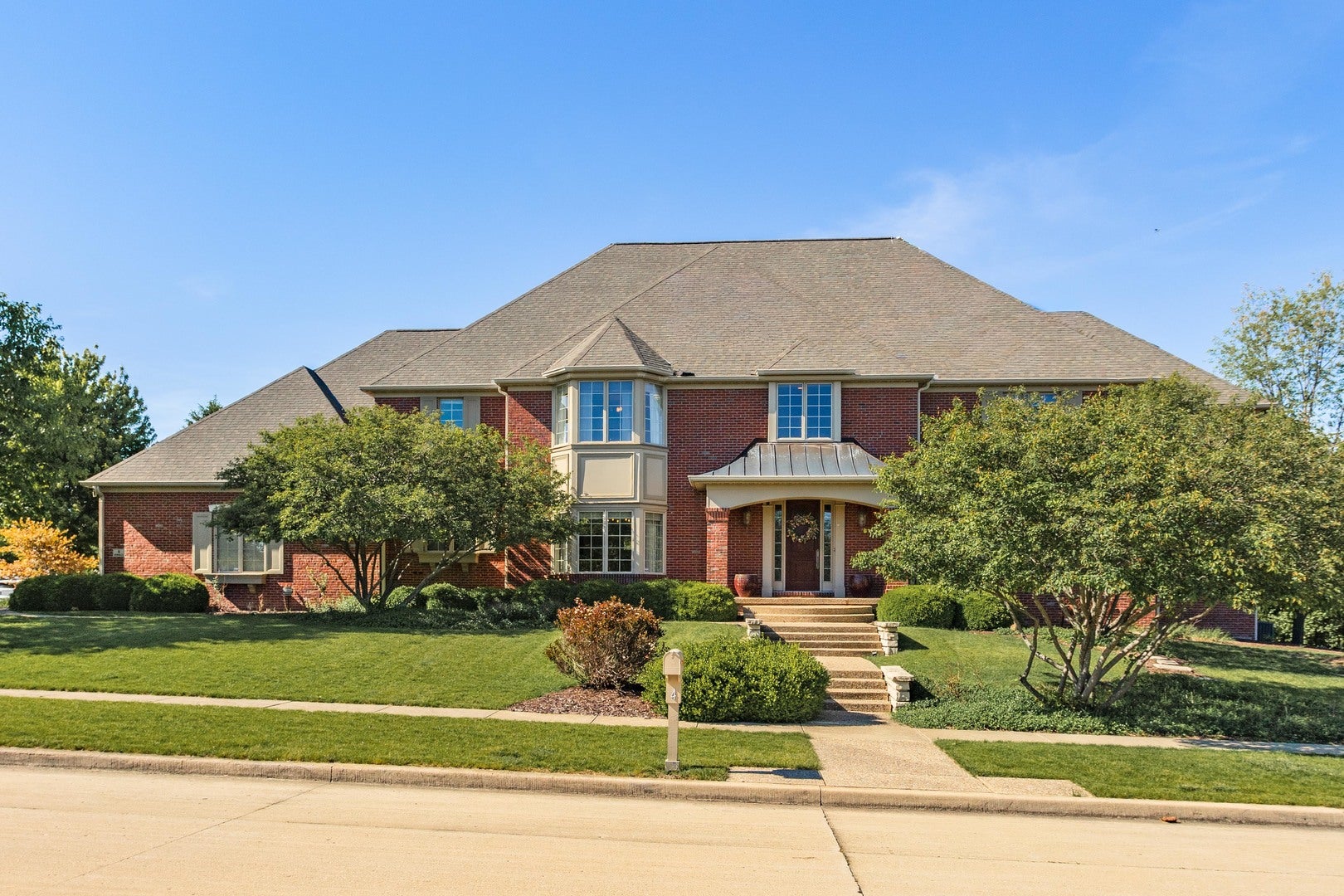 4 Bohrer Court — photo