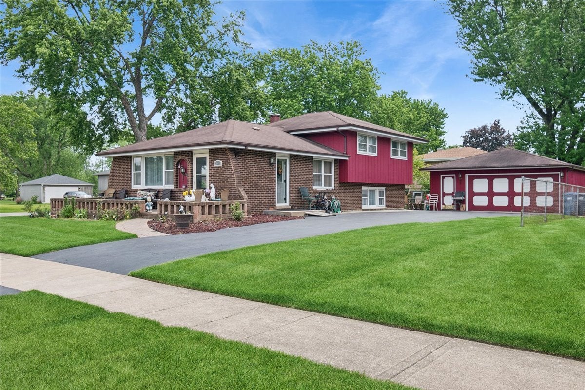4501 Concordia Court — photo