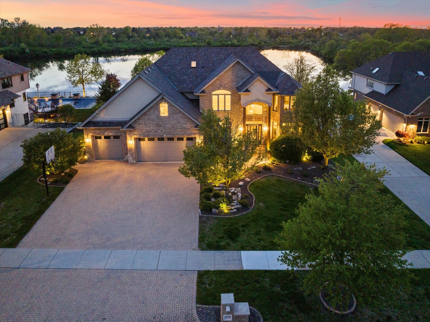 21170 Sage Brush Lane — photo