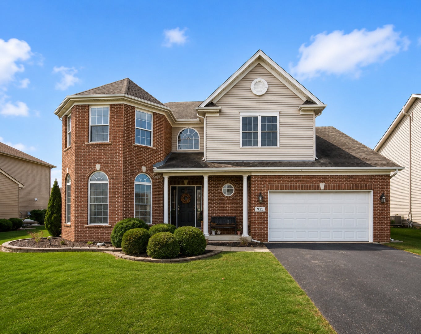 911 E Butterfield Circle — photo