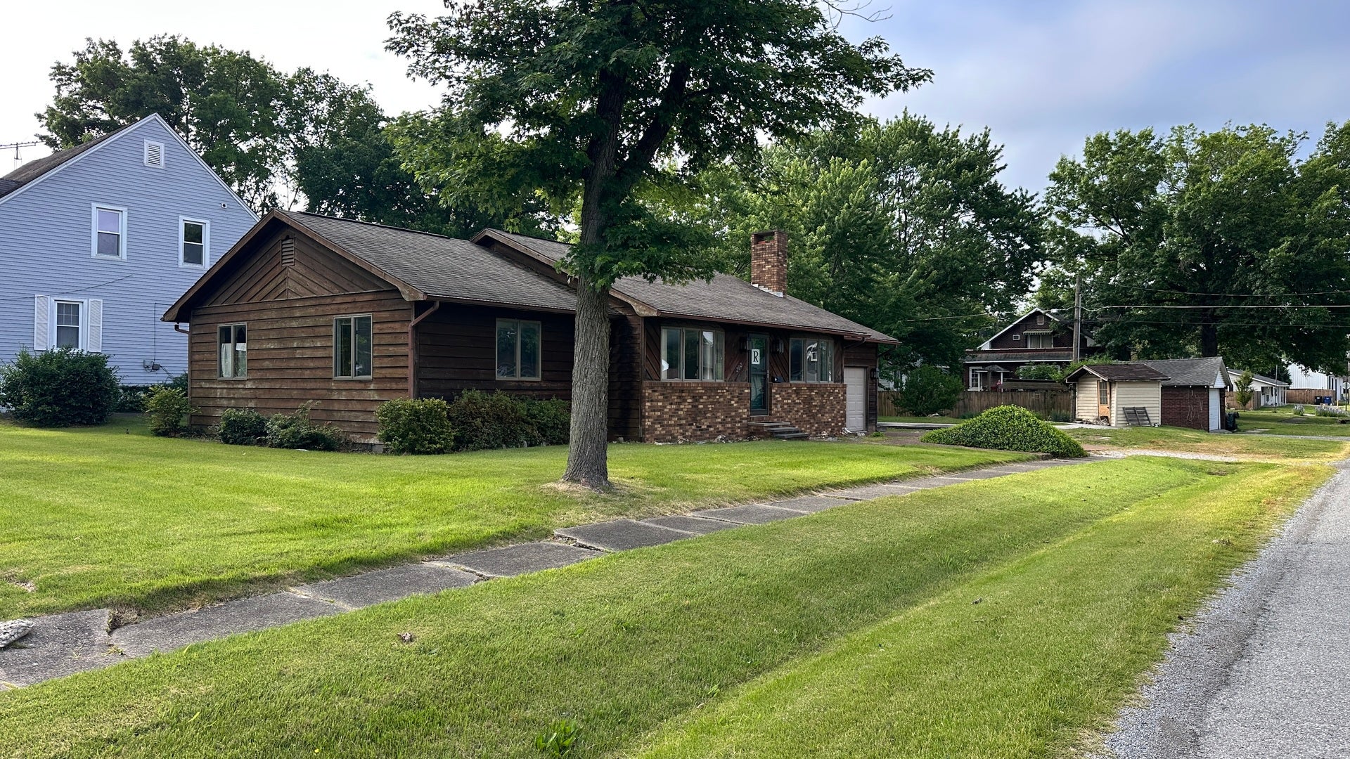 202 N Van Buren Street — photo