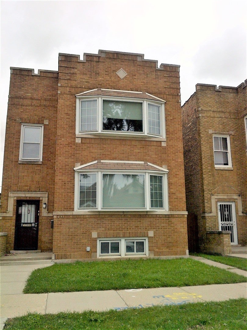 6143 S Major Avenue 1 — photo