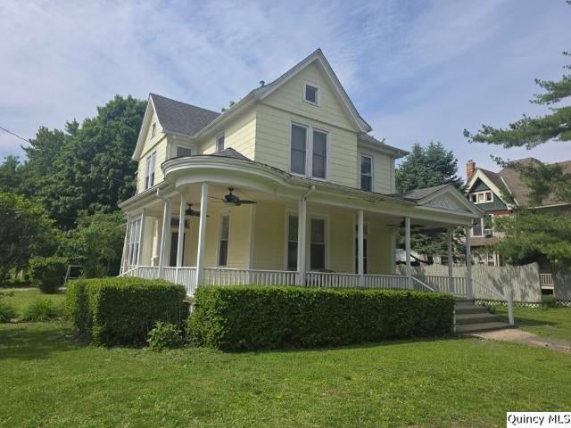 210 Main — photo