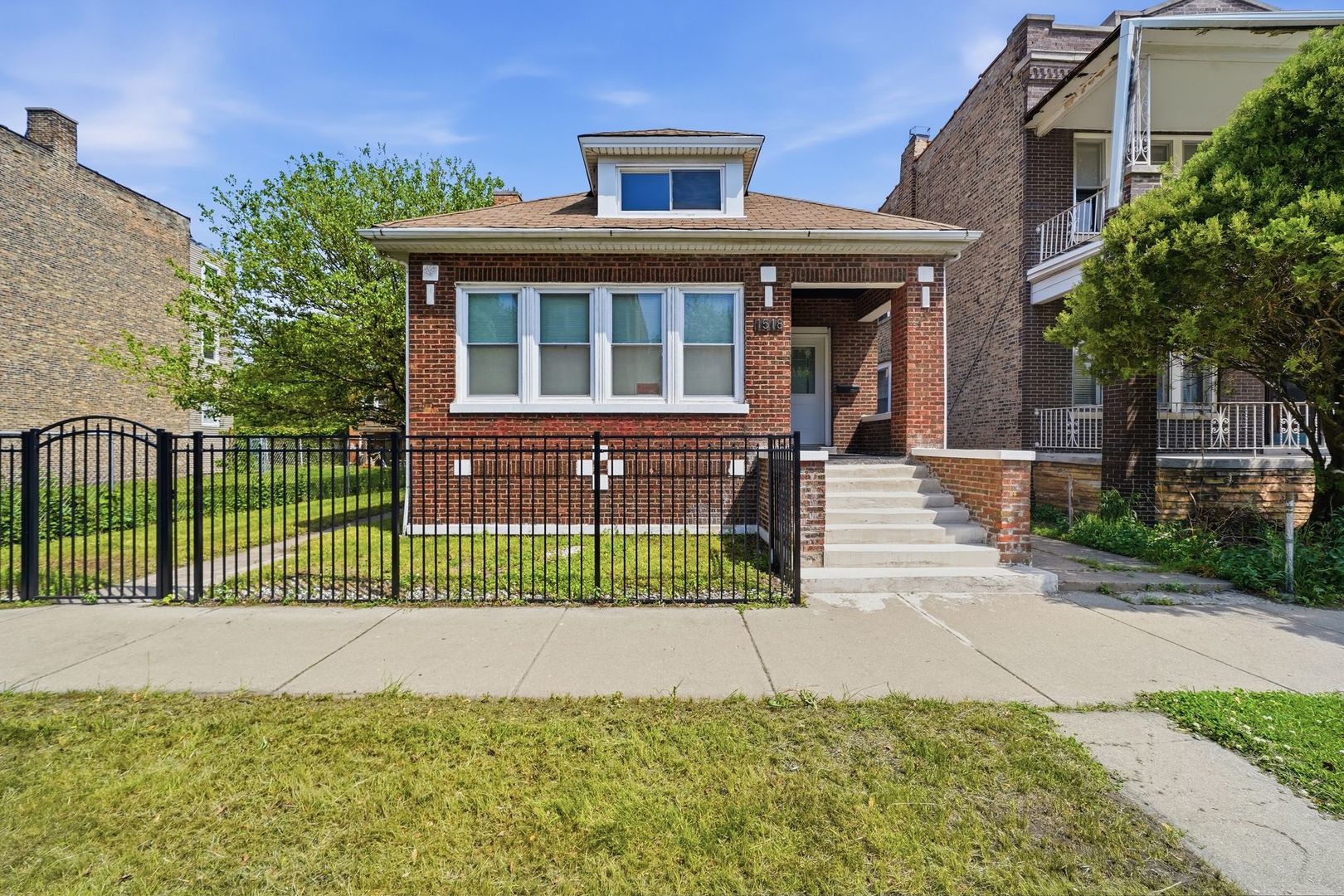 1518 E 73rd Place — photo