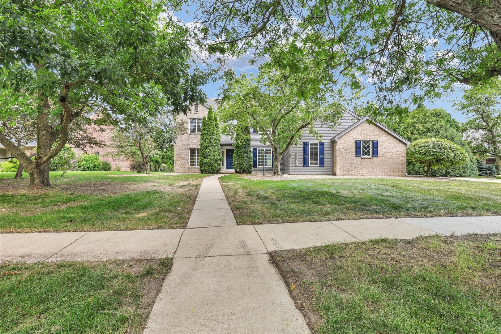 1704 Bentbrook Drive — photo