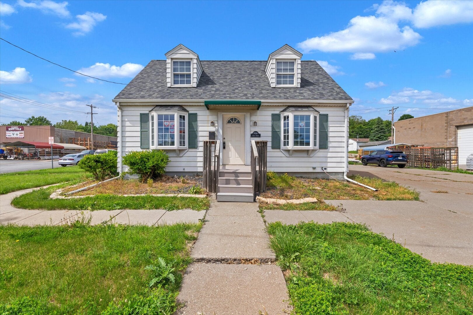 1906 Grant Street — photo
