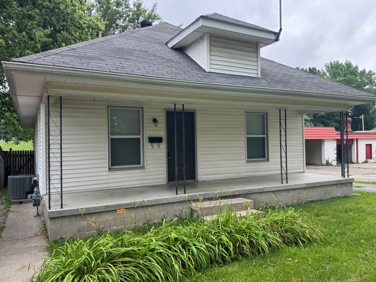 1324 Turner Street — photo