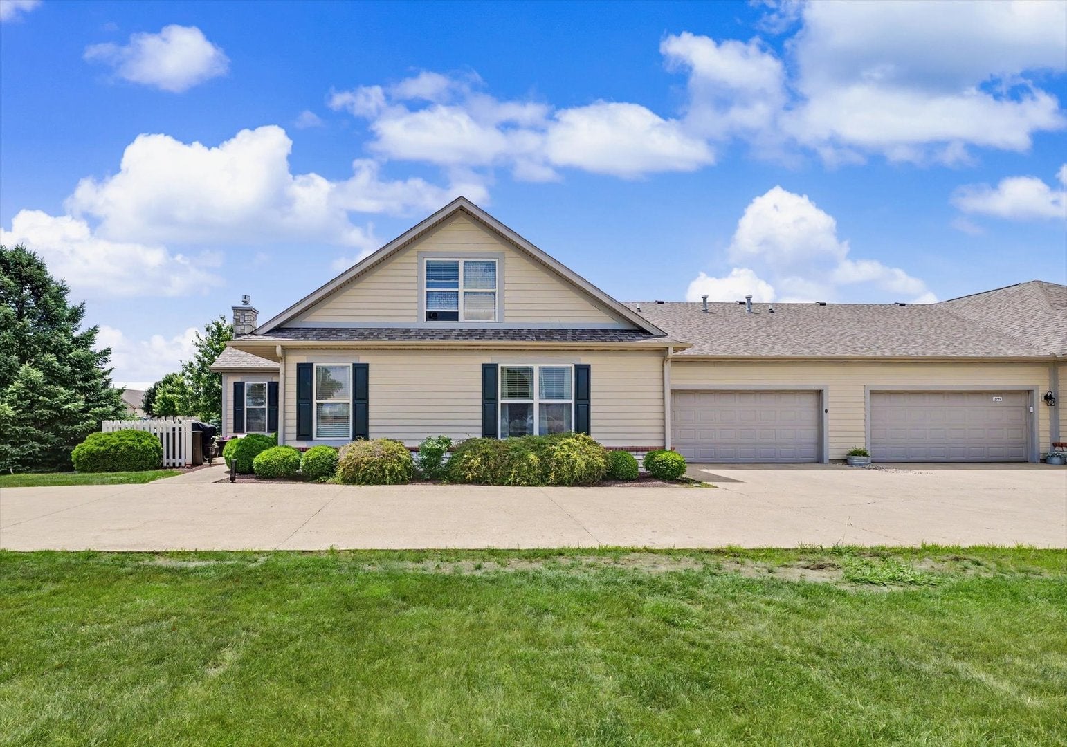 2769 J T Coffman Drive — photo