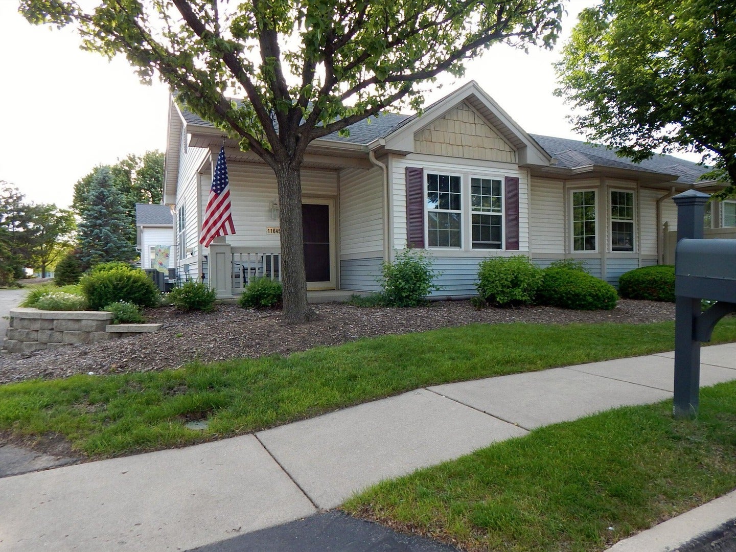 11645 River Terrace Lane — photo