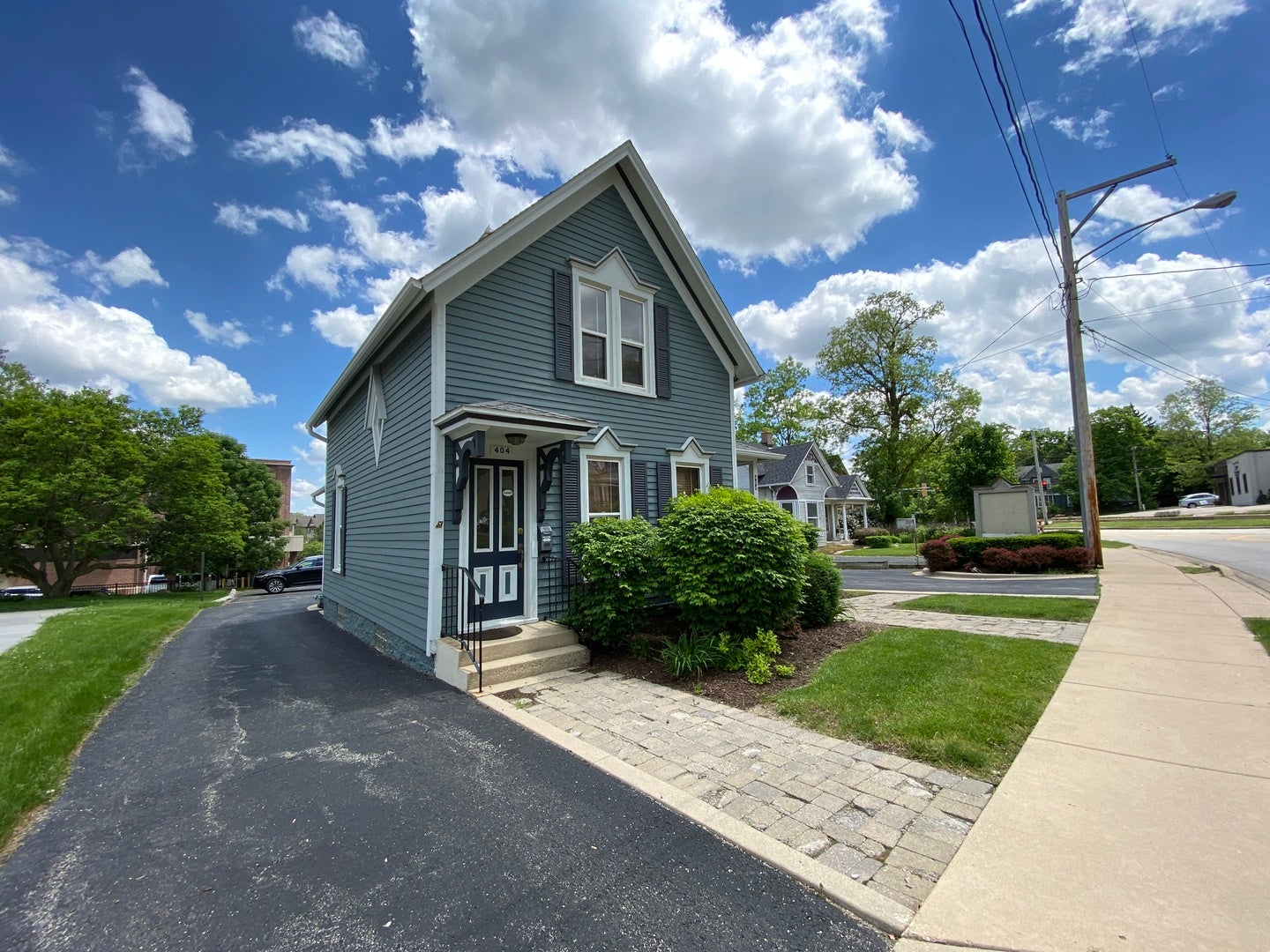 404 S 2nd Street — photo