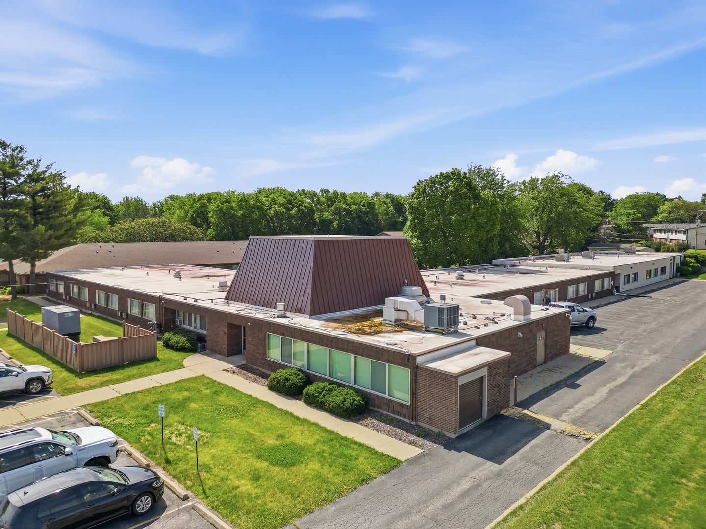 2601 Woodlawn Road — photo