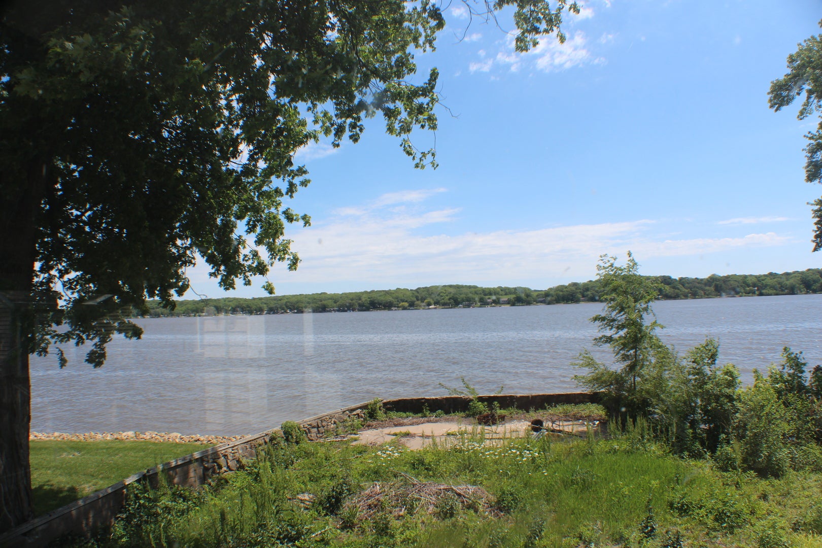 22757 Great River Road — photo