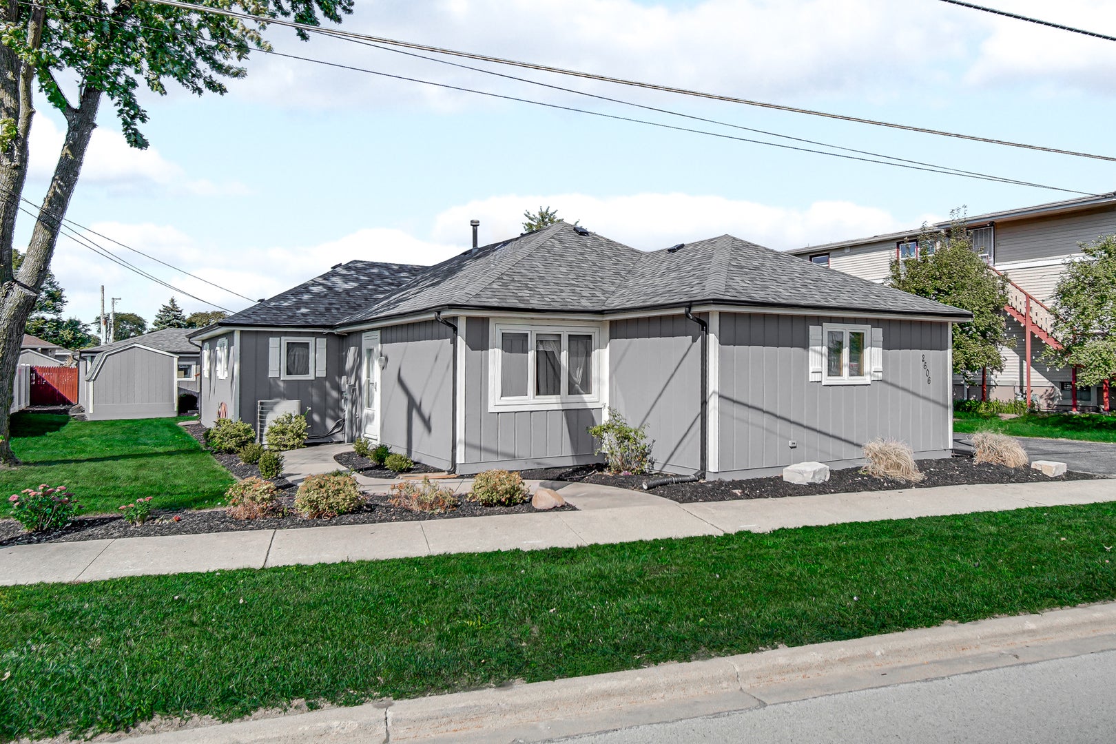 2606 W Walter Zimny Drive — photo