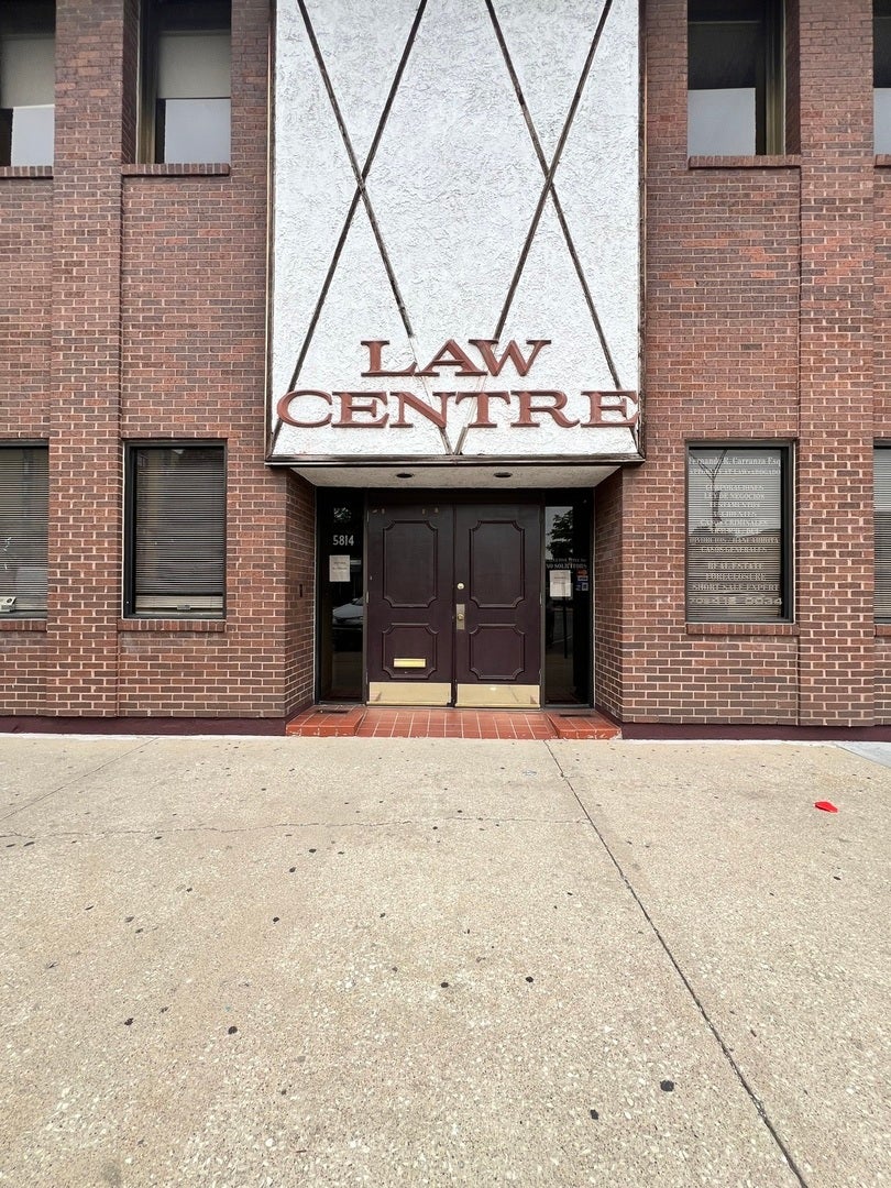 5814 W Cermak Road — photo