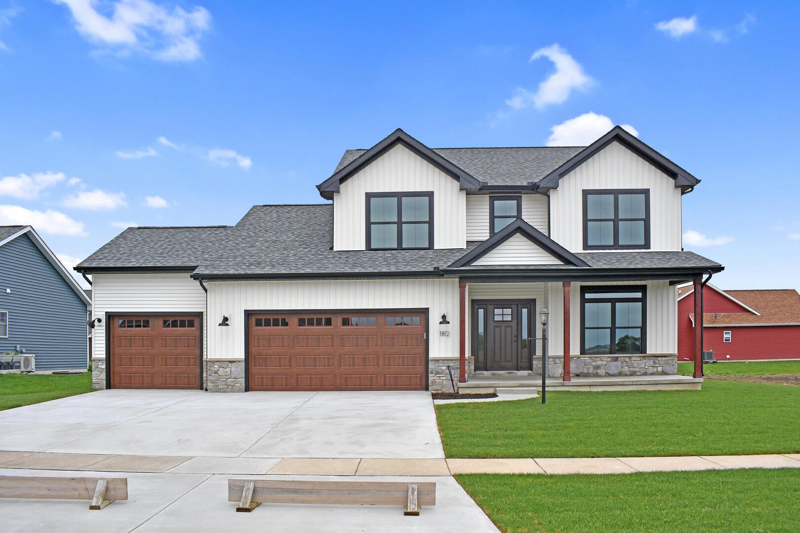 1812 Sunny Acres Road — photo