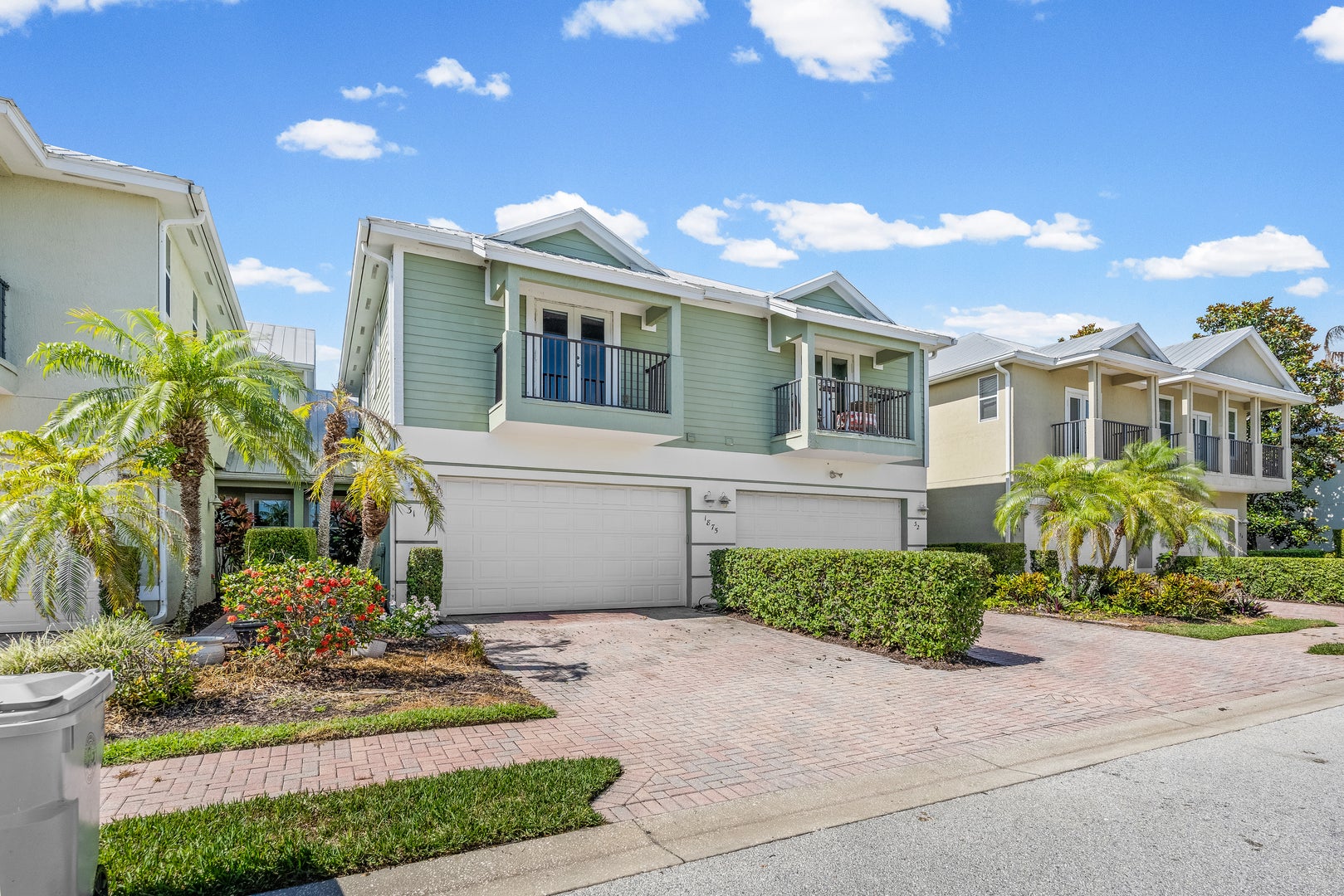 1875 Bridgepointe Circle 31 — photo