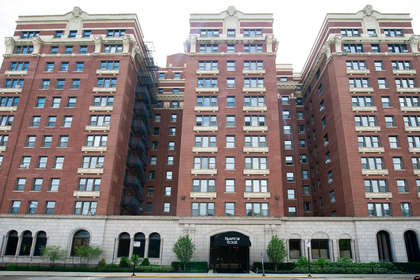 5300 S Shore Drive 111 — photo
