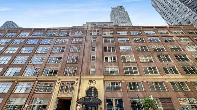 540 N Lake Shore Drive 603 — photo