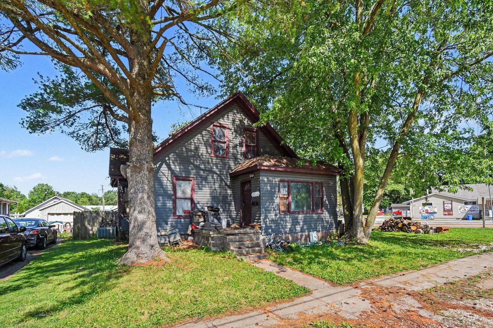 402 S Lafayette Street — photo