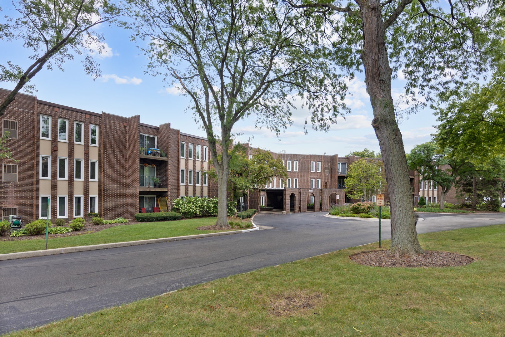 1430 Sandstone Drive 115 — photo