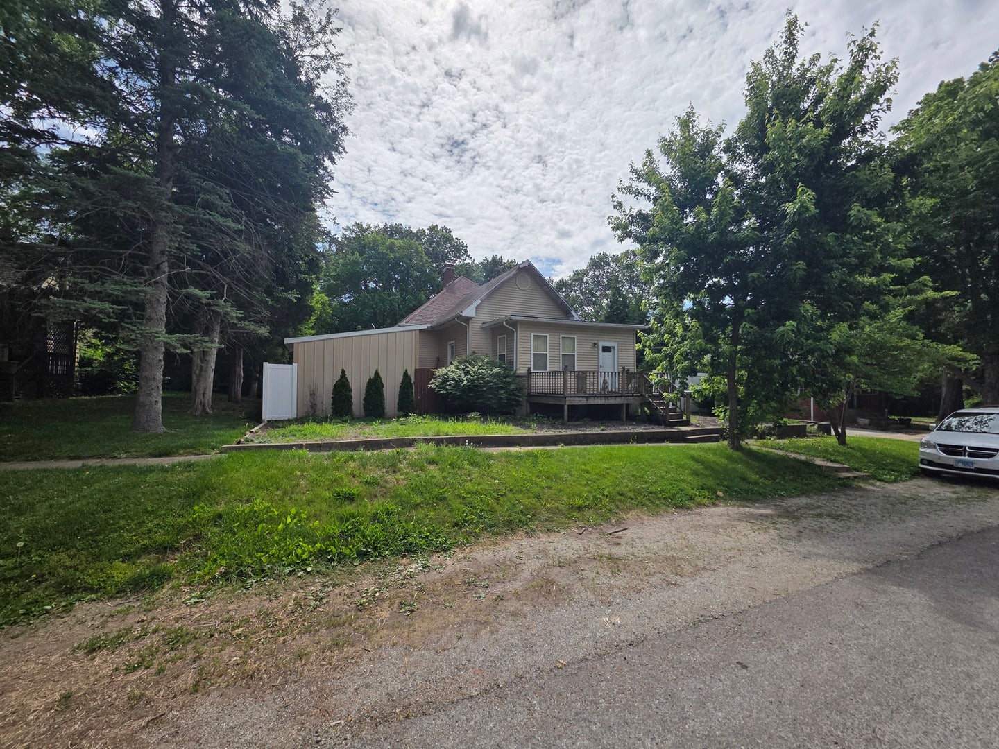 216 S George Street — photo