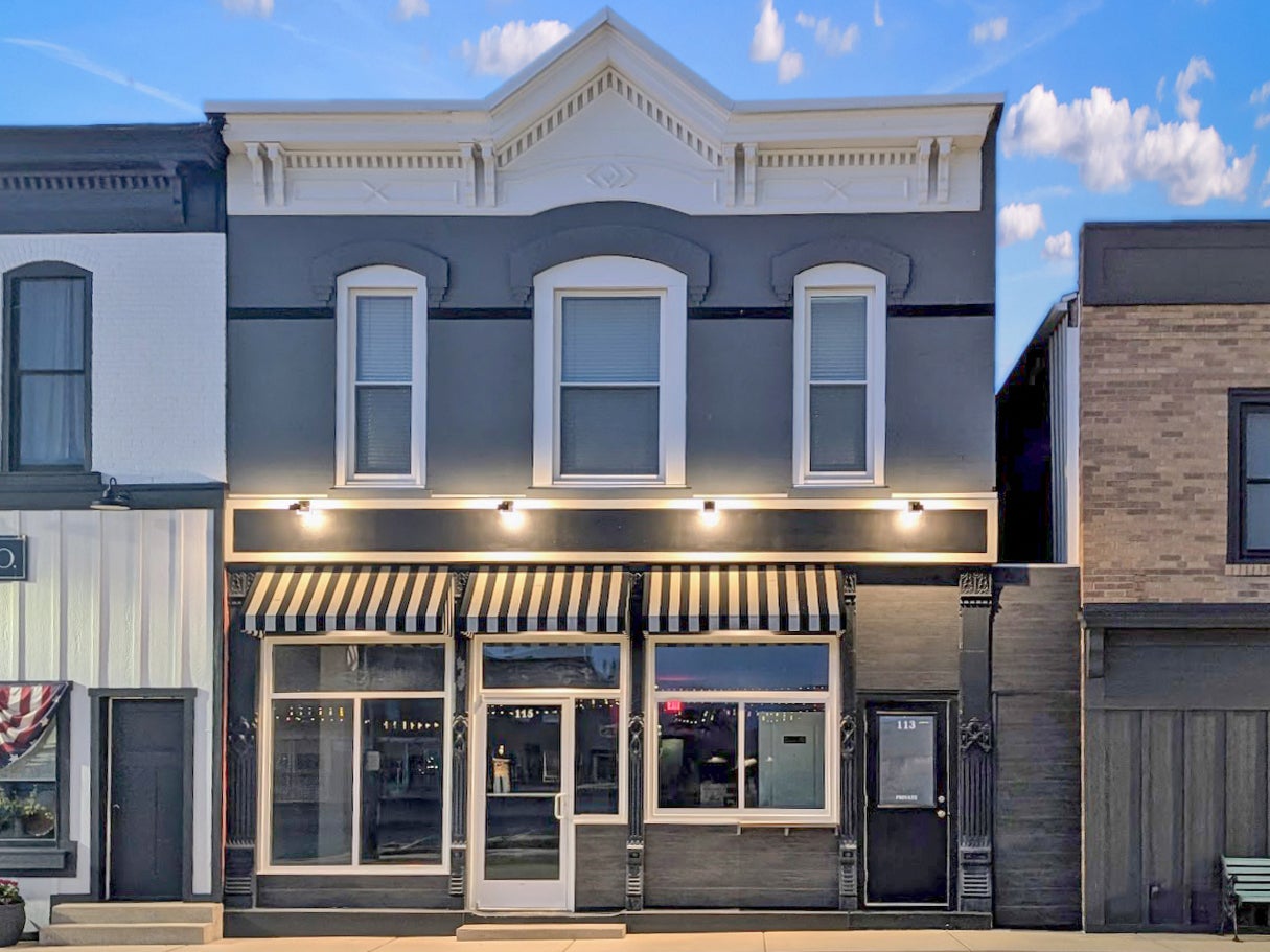 113 W Railroad Street 115 — photo