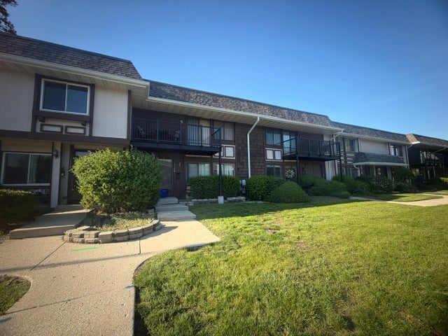 1140 Court G — photo
