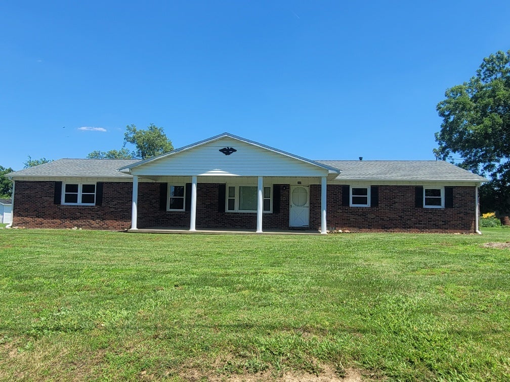 210 Brockett Street — photo