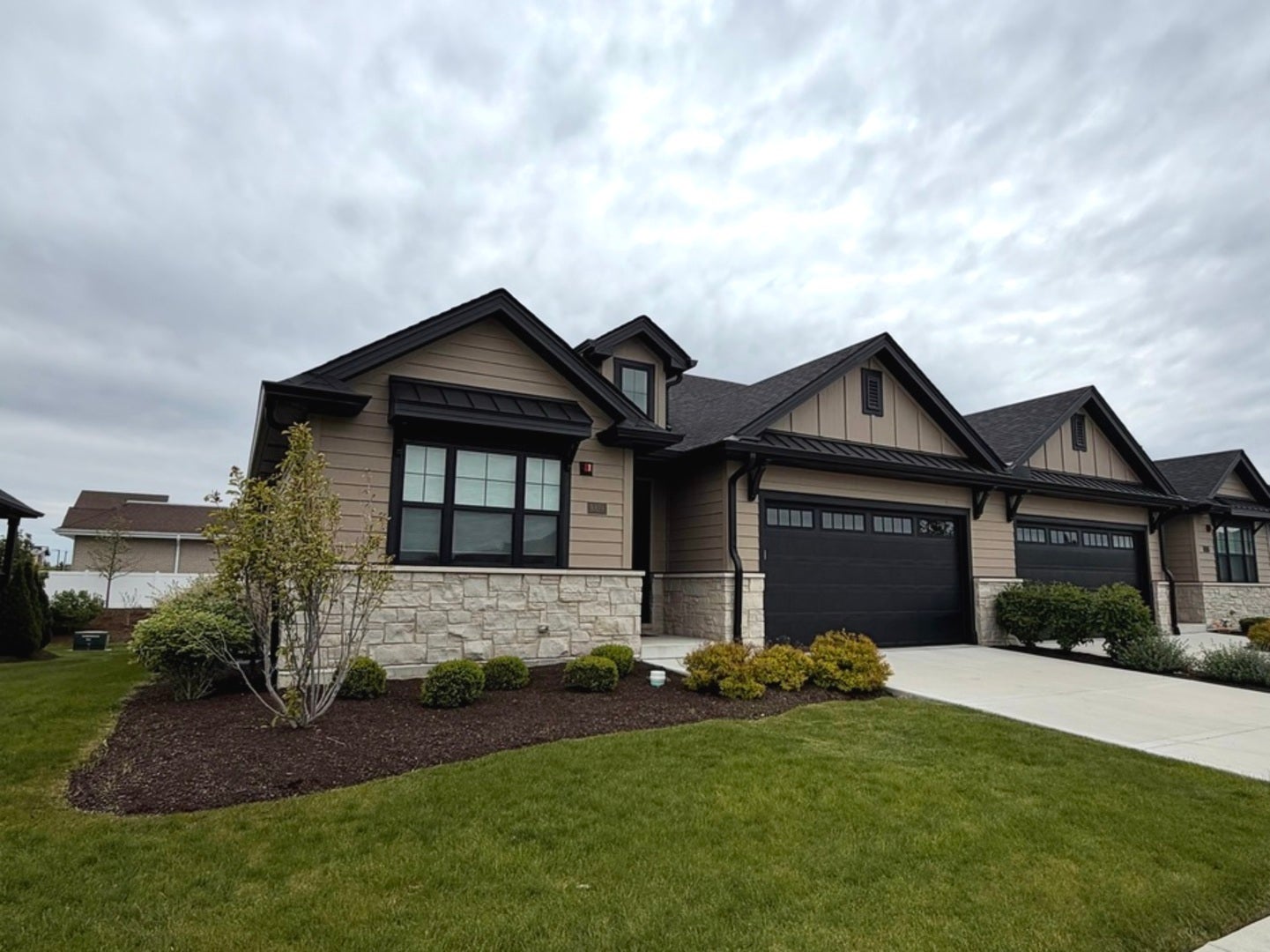 1328 Lacoma Court — photo
