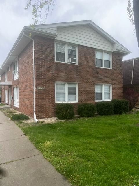15238 Chicago Road 2W — photo