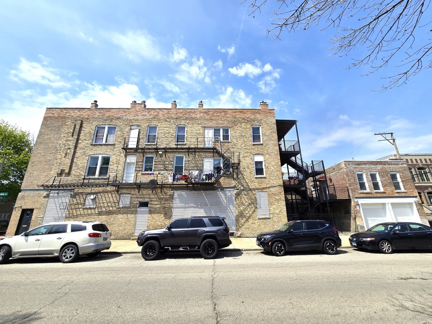334 W 29th Street — photo