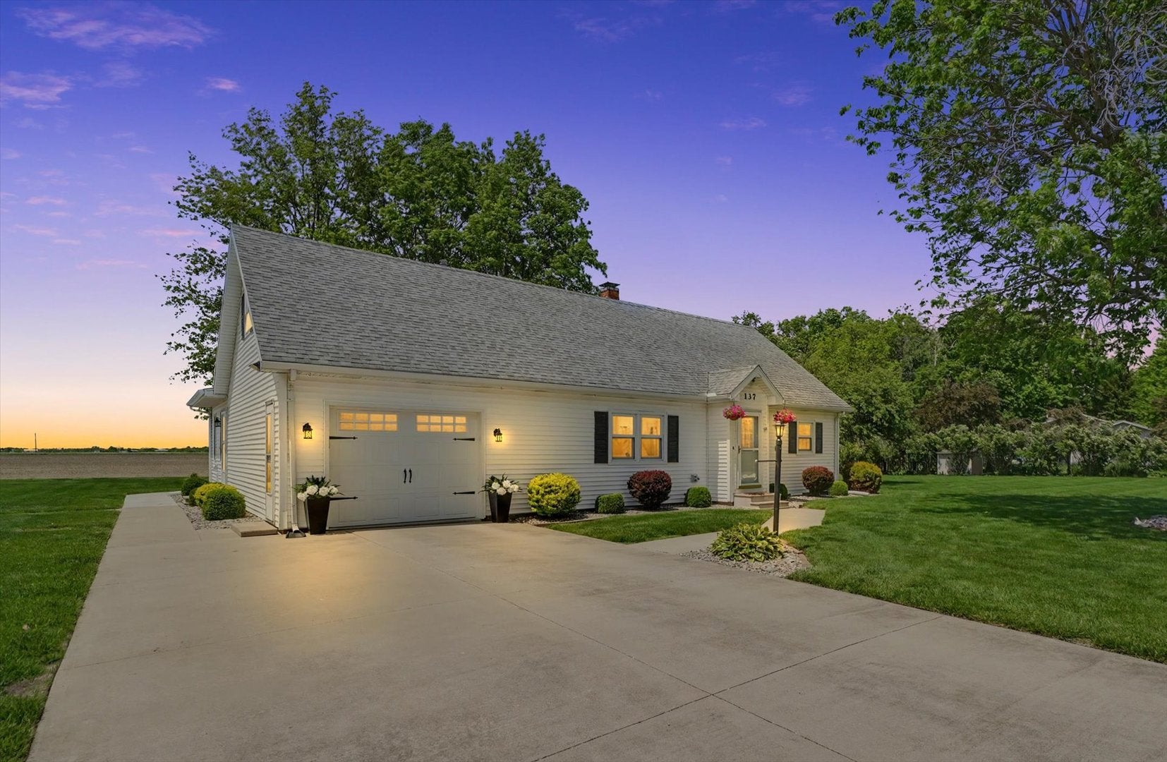 137 Chippewa Drive — photo
